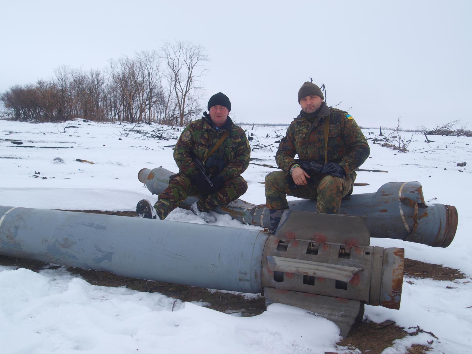 Російський реактивний снаряд від системи залпового вогню «Смерч» (UA/ENG)