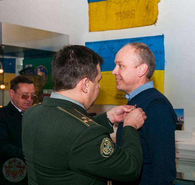 Вручення нагород Міністерства оборони України цивільним помічникам